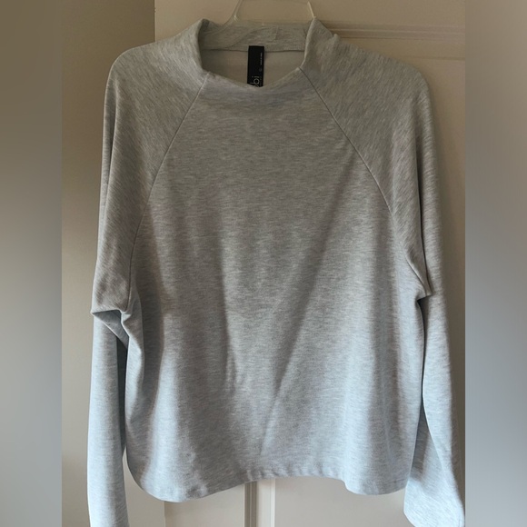 Bobi Sweatshirt - Picture 1 of 3